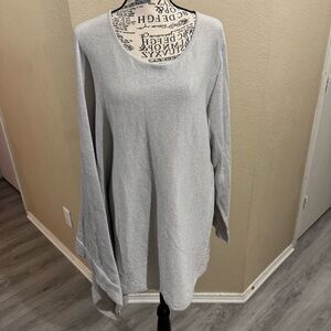 Peter Nygard Silver‎ Sweater Poncho